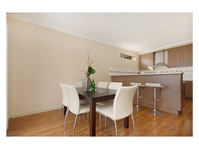 2/221 Martins Road, Parafield Gardens SA 5107