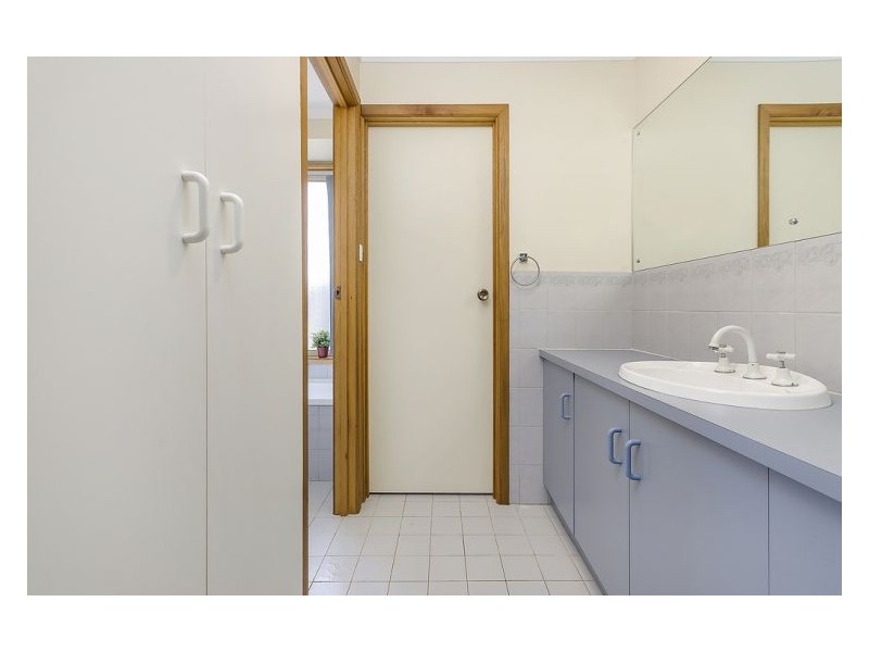 16 Buttercup Grove, Blakeview SA 5114