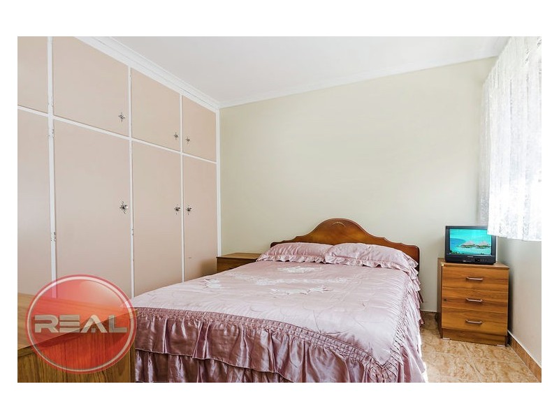 36 Wallace Road, Elizabeth Vale SA 5112