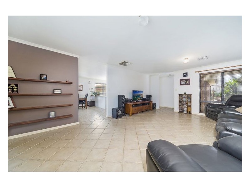 25 Brazil Drive, Paralowie SA 5108