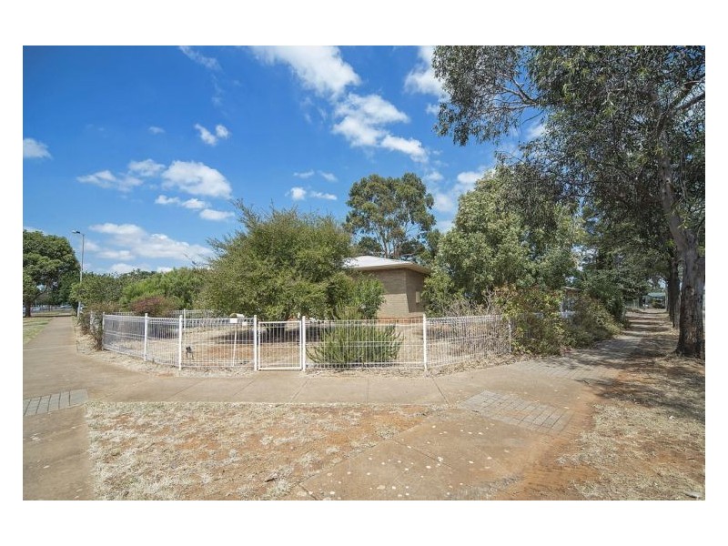 48 Mofflin Road, Elizabeth Grove SA 5112