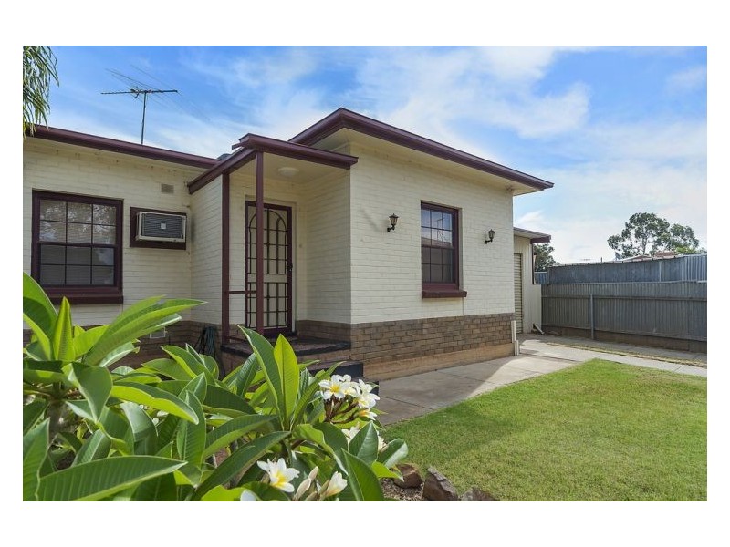 26 Burcombe Street, Elizabeth Vale SA 5112