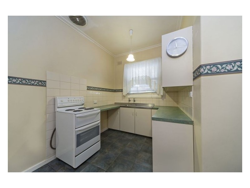 26 Burcombe Street, Elizabeth Vale SA 5112