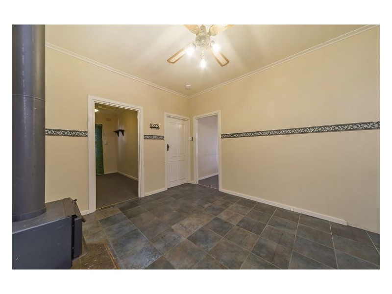 26 Burcombe Street, Elizabeth Vale SA 5112