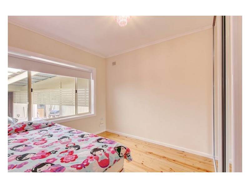 7 Miller Avenue, Para Hills SA 5096