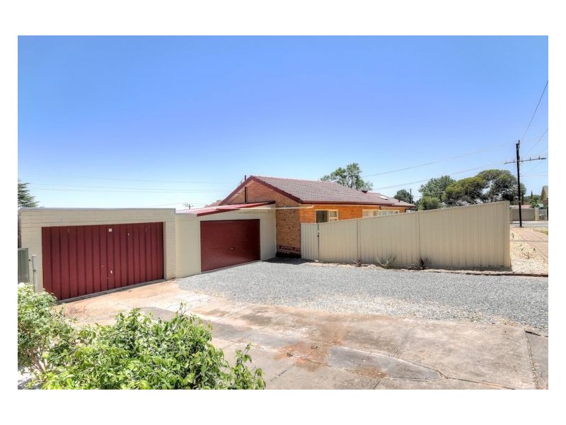 7 Miller Avenue, Para Hills SA 5096