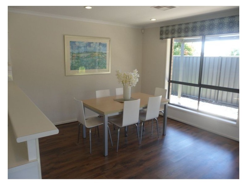 1 jindabyne street, Andrews Farm SA 5114