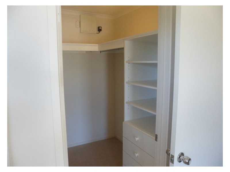 1 jindabyne street, Andrews Farm SA 5114