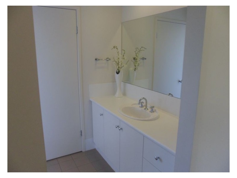 1 jindabyne street, Andrews Farm SA 5114