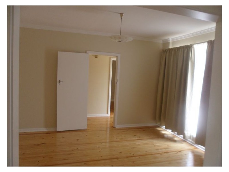 14 Daphne Road, Salisbury East SA 5109