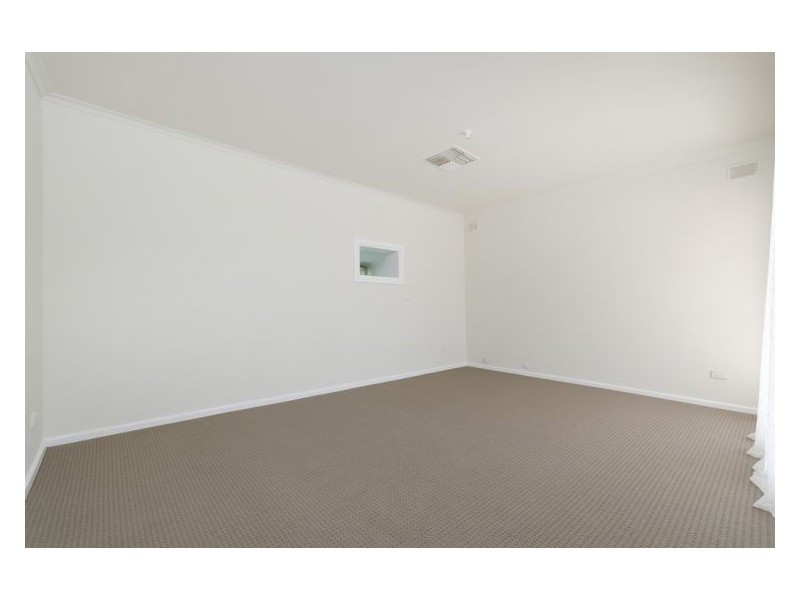 17 Crittenden Road, Smithfield Plains SA 5114