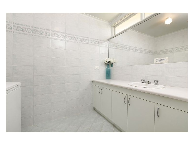 4 Sherley Drive, Para Hills SA 5096