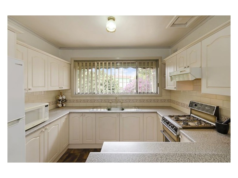 1 Buckingham Drive, Salisbury East SA 5109