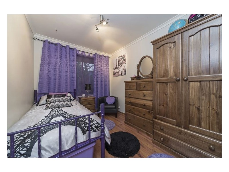 25 Bond Ave, Burton SA 5110