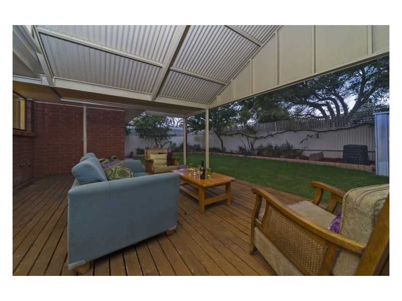 25 Bond Ave, Burton SA 5110