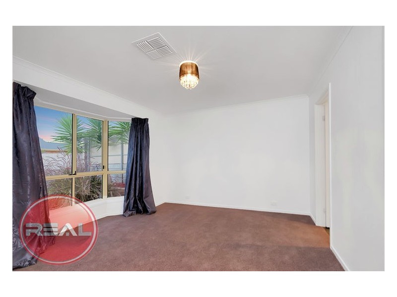 16 Lancelot Street, Blakeview SA 5114