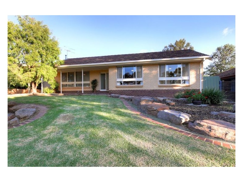 63 Waitara Road, Banksia Park SA 5091