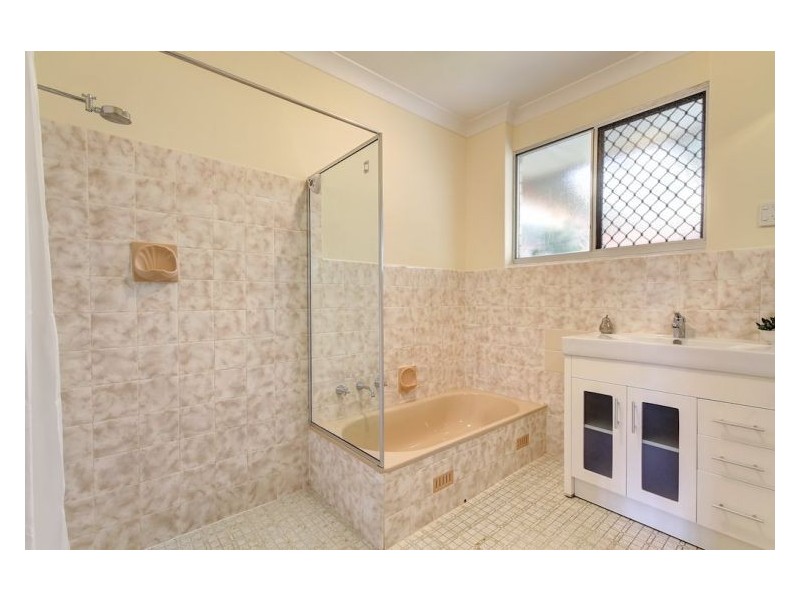 63 Waitara Road, Banksia Park SA 5091