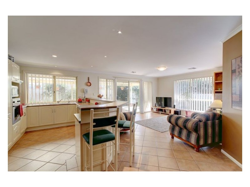 13 Linford Close, Salisbury Downs SA 5108