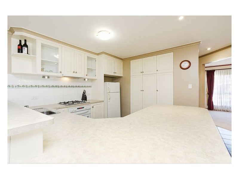 4 Claxton Way, Burton SA 5110