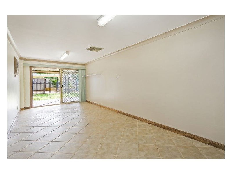 4 Claxton Way, Burton SA 5110