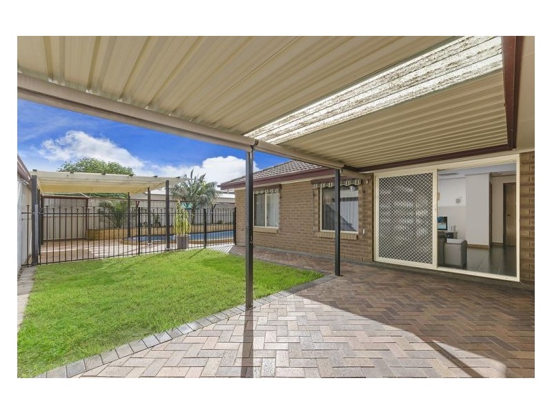 4 Claxton Way, Burton SA 5110