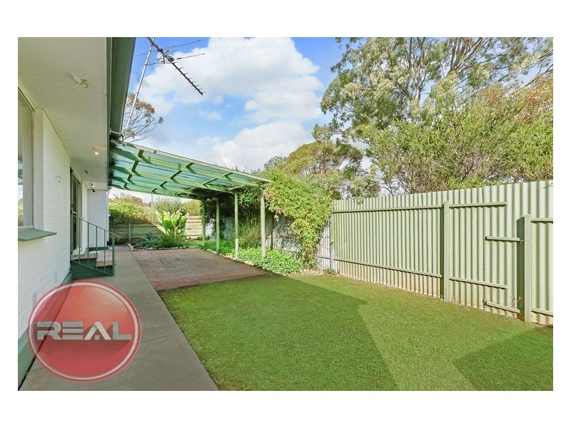 37 St Leonard Crescent, Elizabeth Downs SA 5113