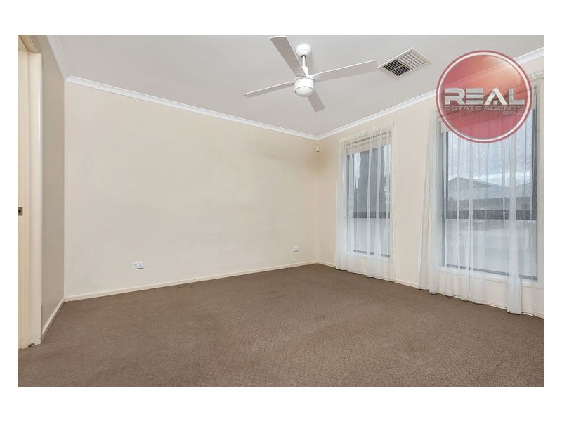 4 Lime Court, Munno Para West SA 5115