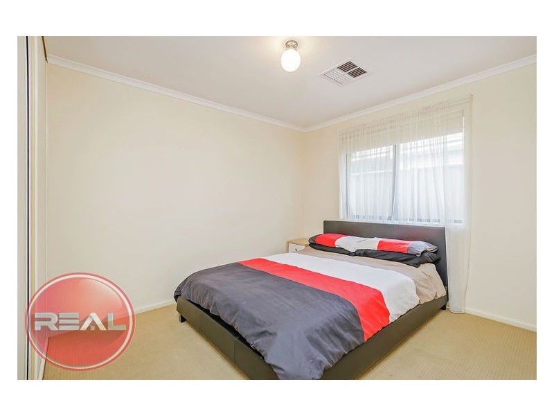 33 Banff Street, Burton SA 5110