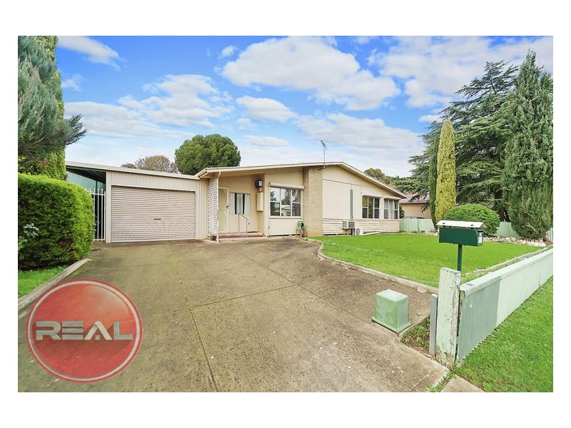 11 Manningford Road, Elizabeth South SA 5112