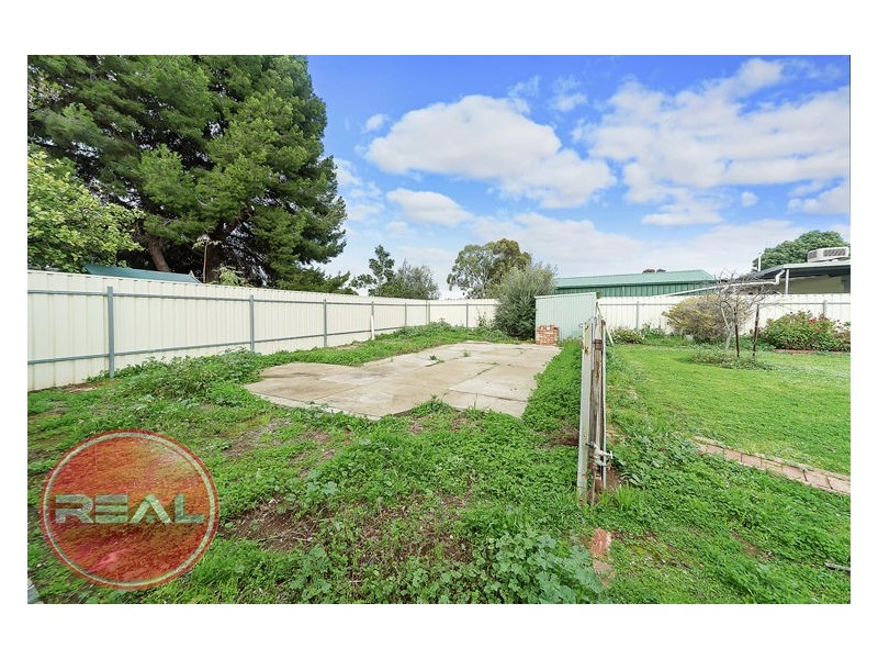 11 Manningford Road, Elizabeth South SA 5112