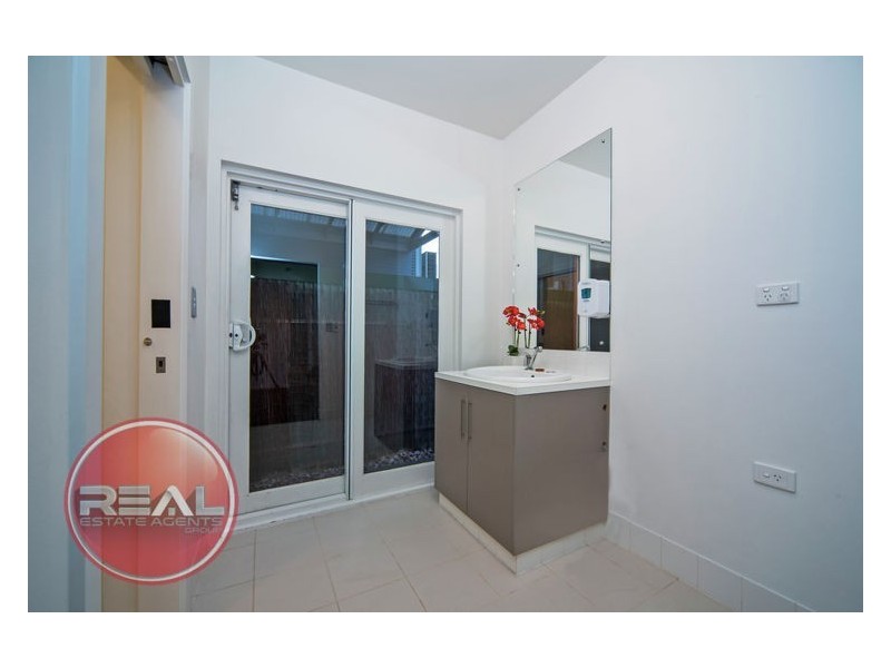 7 Fraser Lane, Mawson Lakes SA 5095