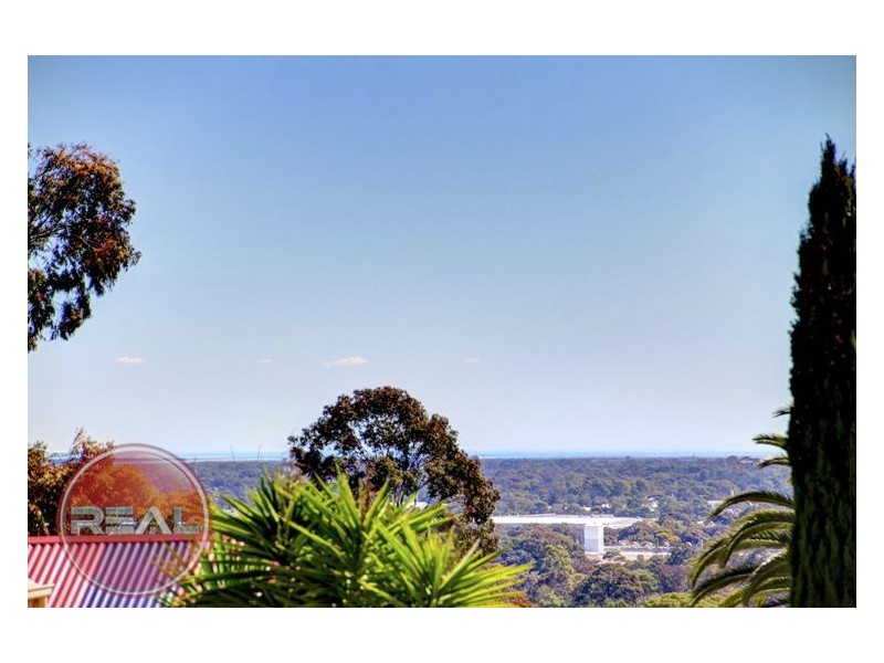 26 Elliott Avenue, Gulfview Heights SA 5096