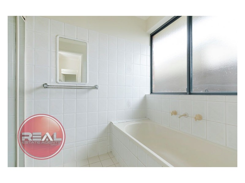 10 Sterling Court, Smithfield Plains SA 5114