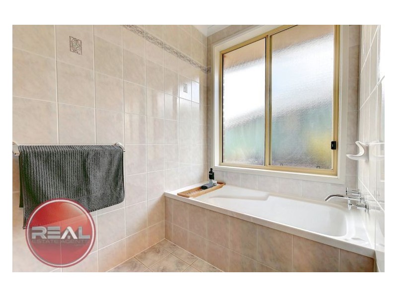 23 Modra Circuit, Hillbank SA 5112