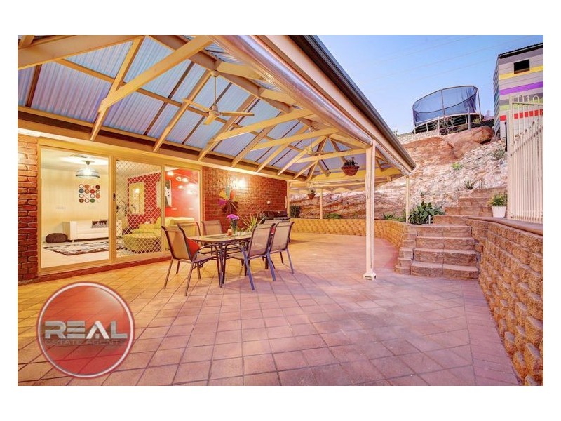23 Modra Circuit, Hillbank SA 5112