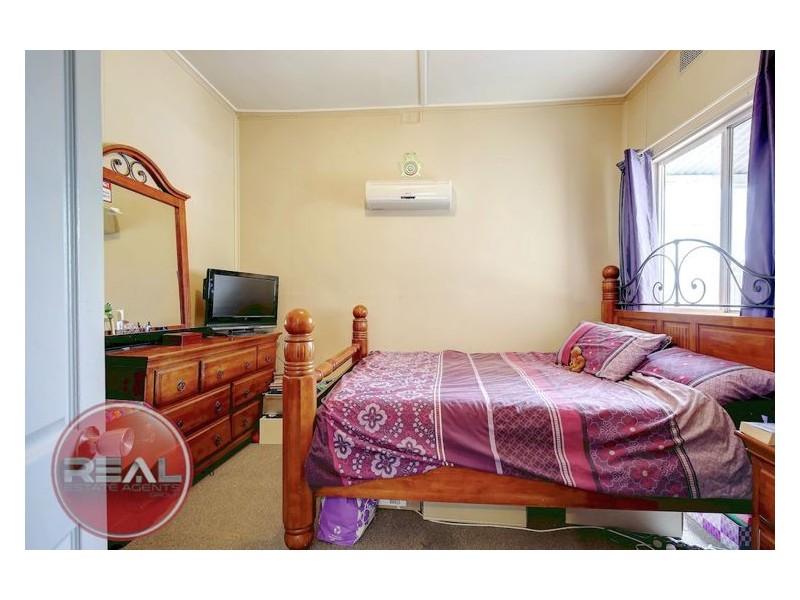 12 Levi Street, Birkenhead SA 5015