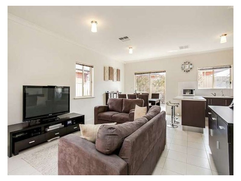 15 Brookman Street, Osborne SA 5017
