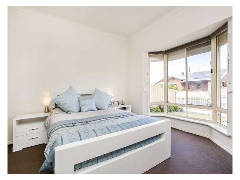 15 Brookman Street, Osborne SA 5017