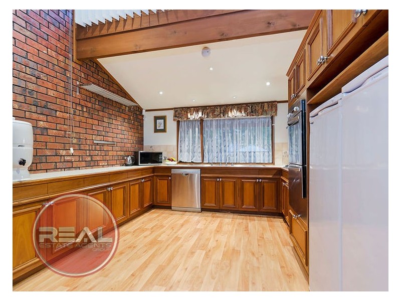 9 Launceston Avenue, Banksia Park SA 5091