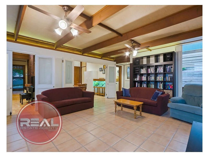 9 Launceston Avenue, Banksia Park SA 5091