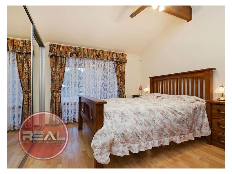 9 Launceston Avenue, Banksia Park SA 5091