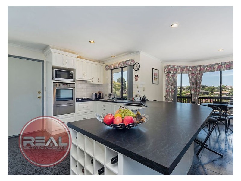 61 Thornton Drive, Greenwith SA 5125