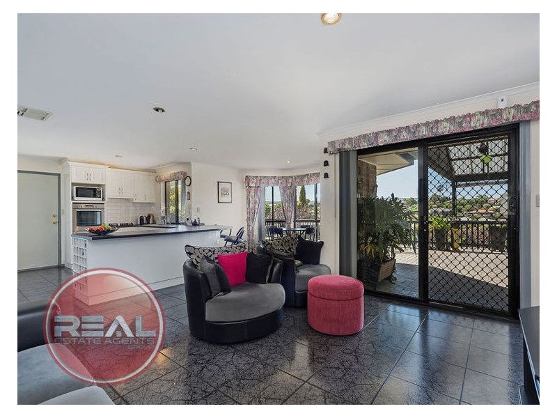 61 Thornton Drive, Greenwith SA 5125