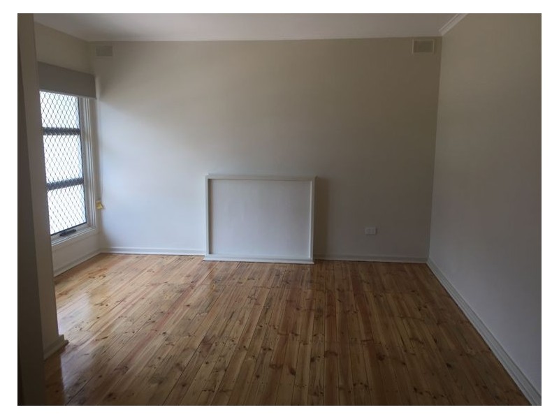 33 Hinsley Road, Smithfield Plains SA 5114