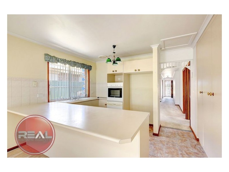 10 Chesterfield Walk, Hillbank SA 5112