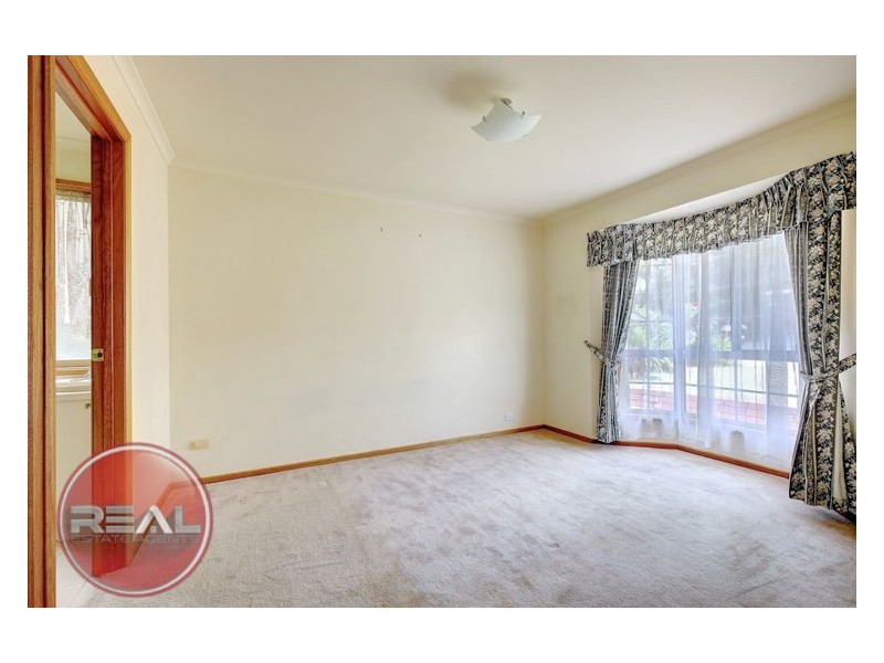 10 Chesterfield Walk, Hillbank SA 5112