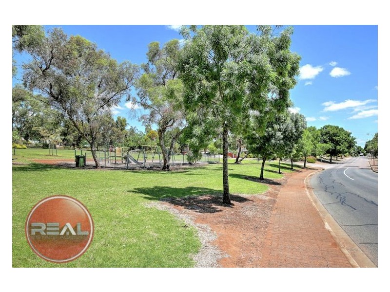 10 Chesterfield Walk, Hillbank SA 5112