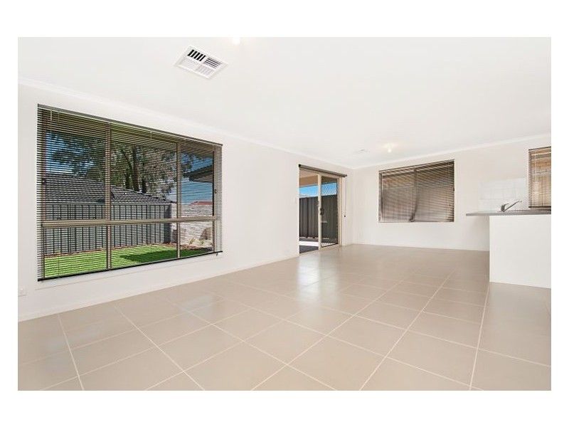 21 Vitorio Road, Munno Para West SA 5115