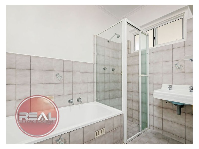 1 Craigie Street, Birkenhead SA 5015